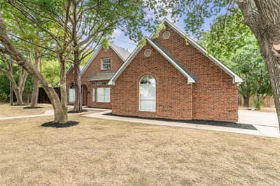 227 N Hopson Street, Van Alstyne TX 75495 - Photo 3