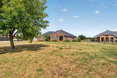 10231 Bantry Lane, Forney TX 75126 - Photo 2