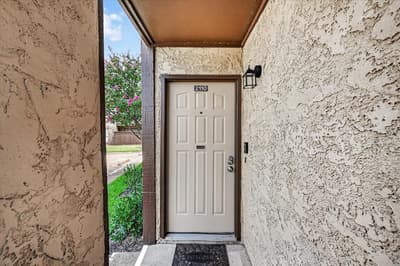 1204 Harwell Drive # 2110, Arlington TX 76011 - Photo 3