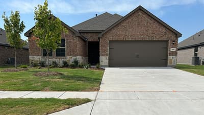 402 Carthage Street, Caddo Mills TX 75135 - Photo 2