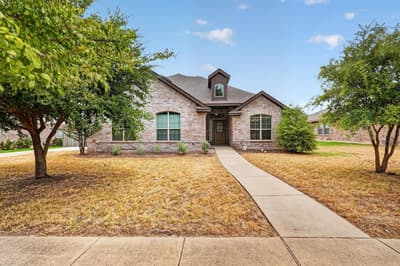 902 Mockingbird Lane, Glenn Heights TX 75154