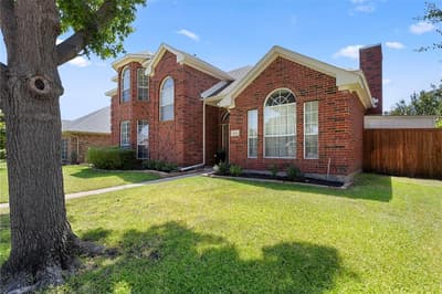 1650 Glenmore Drive, Lewisville TX 75077 - Photo 2