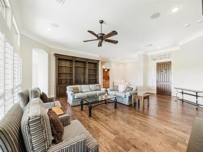 9813 Cypress Street, Denton TX 76207 - Photo 5
