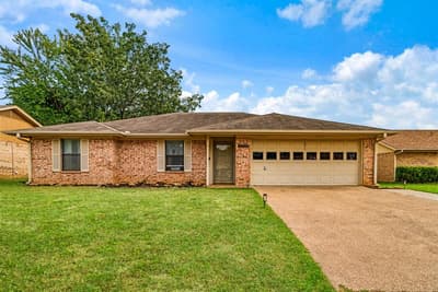 2710 Ballard Drive, Paris TX 75460