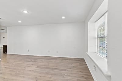 6400 Twin Spruce Court, Arlington TX 76018 - Photo 5