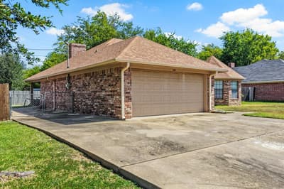 1100 Markeda, Sulphur Springs TX 75482 - Photo 2
