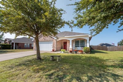 204 Cookston Lane, Royse City TX 75189 - Photo 2
