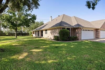 1202 Henard Lane, Granbury TX 76048