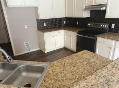 424 Heritage Drive, Crowley TX 76036 - Photo 4