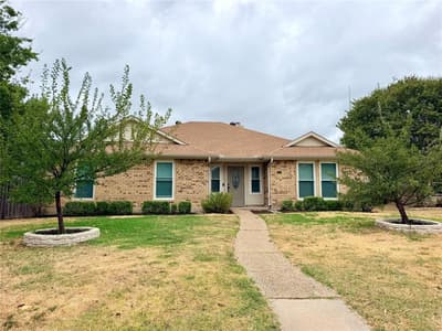 7102 Lyons Road, Garland TX 75043