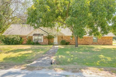 400 Mountain Valley Boulevard, Joshua TX 76058 - Photo 3