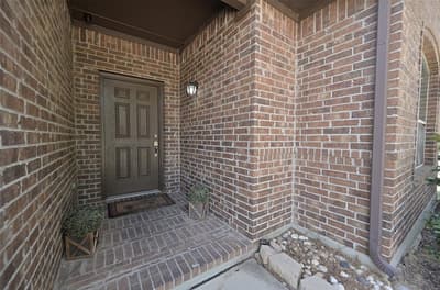 3000 Mitchell Court, Arlington TX 76010 - Photo 2