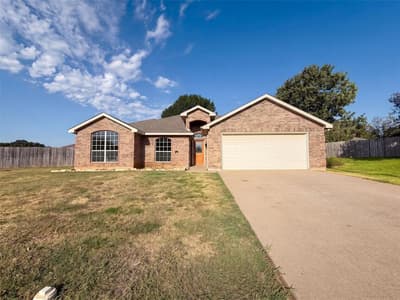 9 Fern Oak Court, Mansfield TX 76063