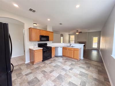 12609 Black Cherry Lane, Fort Worth TX 76040 - Photo 2
