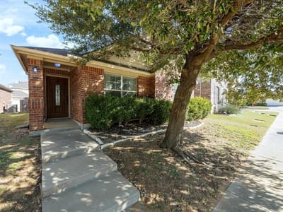 9113 Sundance Trail, Cross Roads TX 76227 - Photo 2