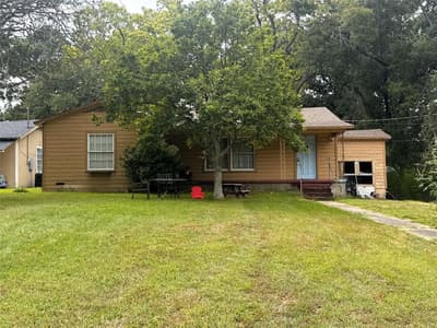 405 Margaret Dr., Mount Pleasant TX 75455 - Photo 2