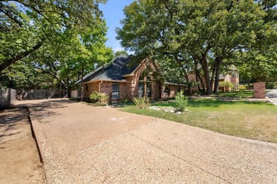 3803 Marine Court, Arlington TX 76016 - Photo 4