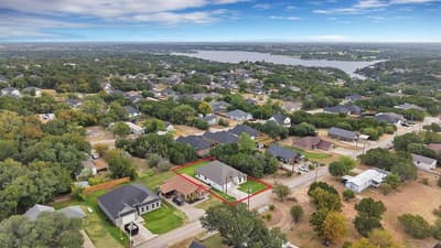 2210 San Saba Court, Granbury TX 76048 - Photo 4