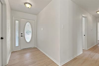 820 E Windsor Drive, Denton TX 76209 - Photo 4