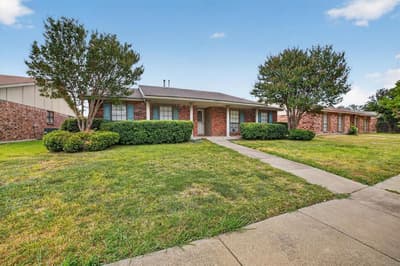6217 Fallbrook Drive, Garland TX 75043 - Photo 3