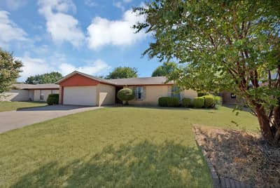 520 Guadalupe Drive, Saginaw TX 76179 - Photo 2