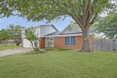 6401 Greenfield Court, Watauga TX 76148 - Photo 3