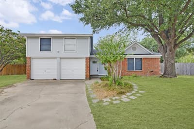 6401 Greenfield Court, Watauga TX 76148