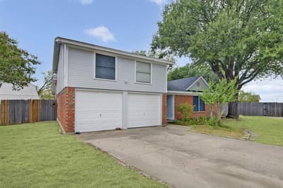 6401 Greenfield Court, Watauga TX 76148 - Photo 4
