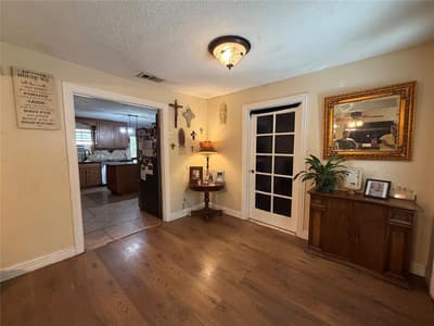 1333 Springlake Drive, Dallas TX 75217 - Photo 2