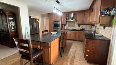 1333 Springlake Drive, Dallas TX 75217 - Photo 5
