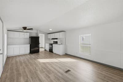 904 Flamingo Road, Granbury TX 76049 - Photo 5