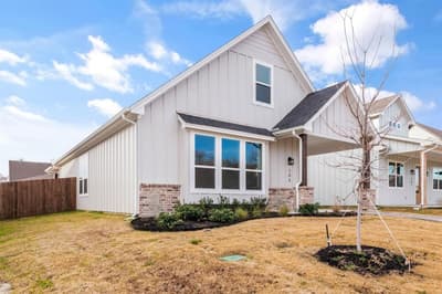 205 W 7th Street, Justin TX 76247 - Photo 3