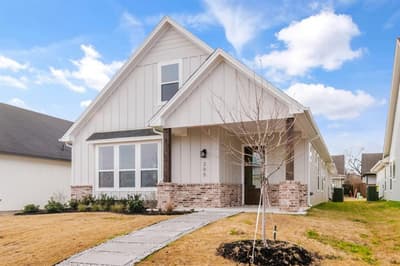 205 W 7th Street, Justin TX 76247 - Photo 4