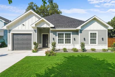 300 S 5th Street, Crandall TX 75114