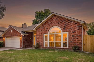 2049 Wedgewood Drive, Grapevine TX 76051