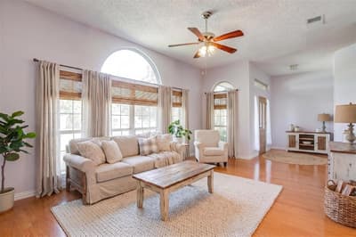 2049 Wedgewood Drive, Grapevine TX 76051 - Photo 5