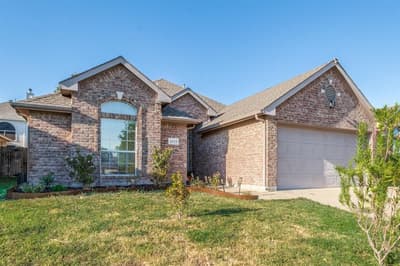 4533 Summerbrook Circle, Fort Worth TX 76137 - Photo 4