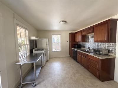 7613 Marys Creek Drive, Fort Worth TX 76116 - Photo 5