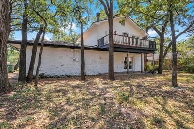 520 Circleview Drive S, Hurst TX 76054 - Photo 2