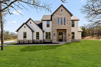 131 Spring Valley Road, Paradise TX 76073