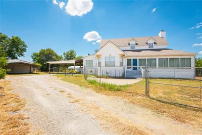 525 E Hazelwood Street, Princeton TX 75407 - Photo 2