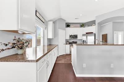 2401 Fieldcrest Drive, Rockwall TX 75032 - Photo 3