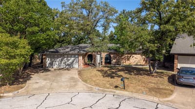 5511 Marshfield Court, Arlington TX 76016 - Photo 4