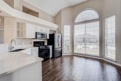 8101 Luna Drive, Rowlett TX 75088 - Photo 5