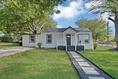 5500 Dartmouth Avenue, River Oaks TX 76114