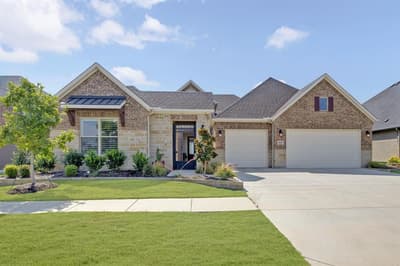 10601 Drinkwater Drive, Denton TX 76207 - Photo 2