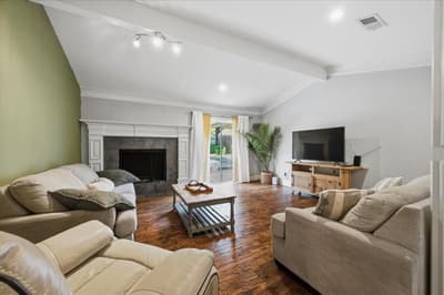 622 Wilson Court, Duncanville TX 75137 - Photo 4