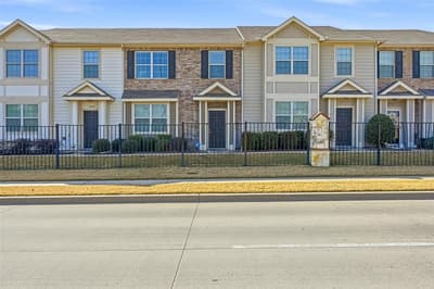 6913 Sandshell Boulevard, Fort Worth TX 76137 - Photo 2