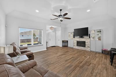 705 Phillips Court, Mansfield TX 76063 - Photo 4
