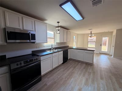 2011 Allyson Drive, Heartland TX 75126 - Photo 2